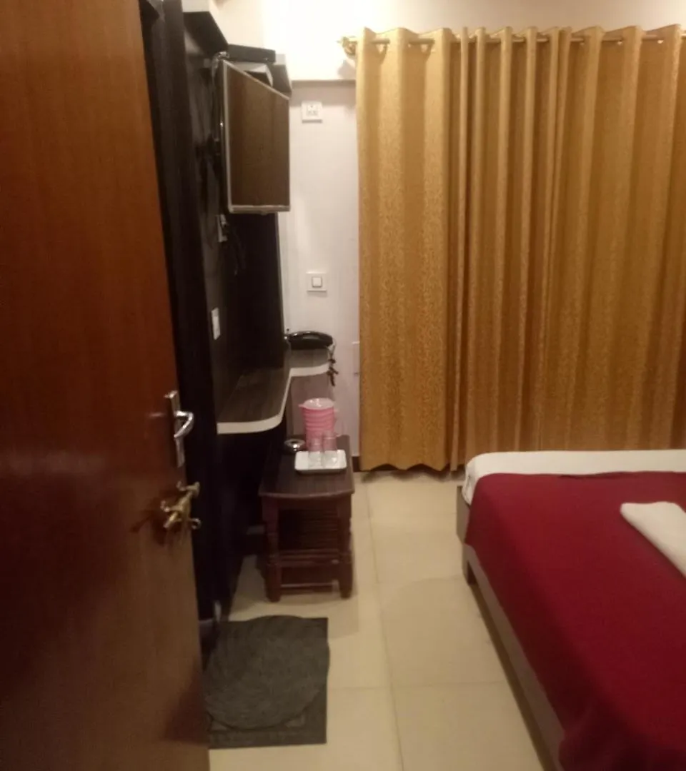 Hotel Sangeeth Lodging Mysuru