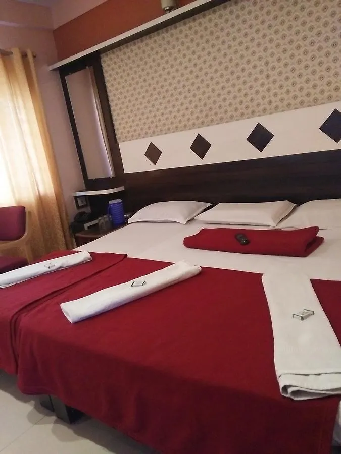 Lodge Hotel Sangeeth Lodging Mysore India